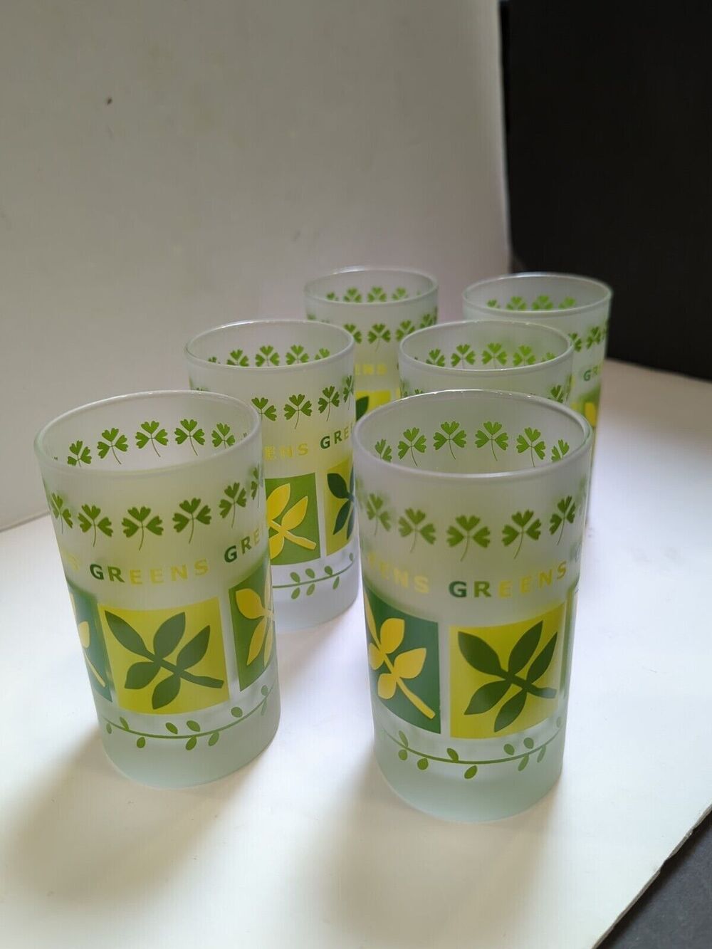 VTG Set Of‎ 6 ST.PATRICKS Barware Frosted Glass Green Clover Ocean, Thailand.